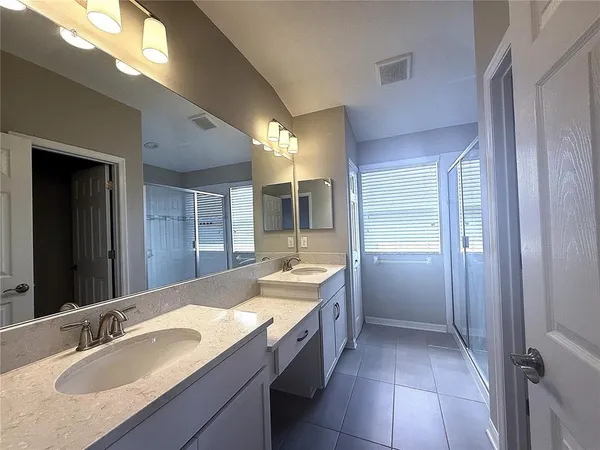 $2,500 | 2453 Stapleford Place, Wesley Chapel, FL 33543