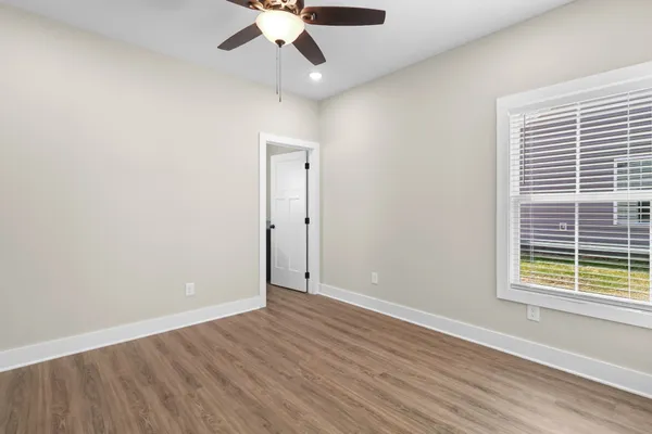 $1,400 | 1008 Oak Street, Unit B, Portland, TN 37148