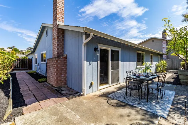 $749,000 | 1234 Military West, Benicia, CA 94510