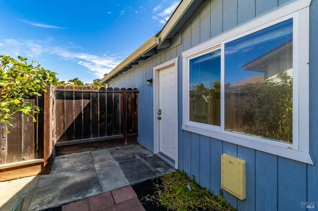 $749,000 | 1234 Military West, Benicia, CA 94510