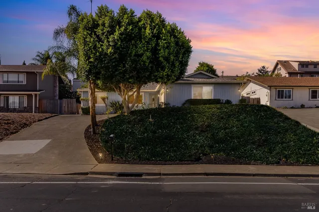 $749,000 | 1234 Military West, Benicia, CA 94510