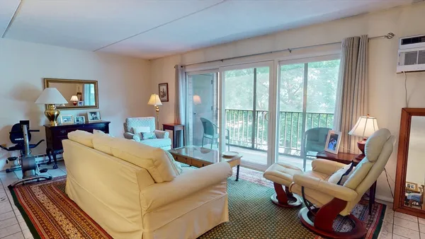 $2,600 | 190 High Street, Unit 503, Medford, MA 02155