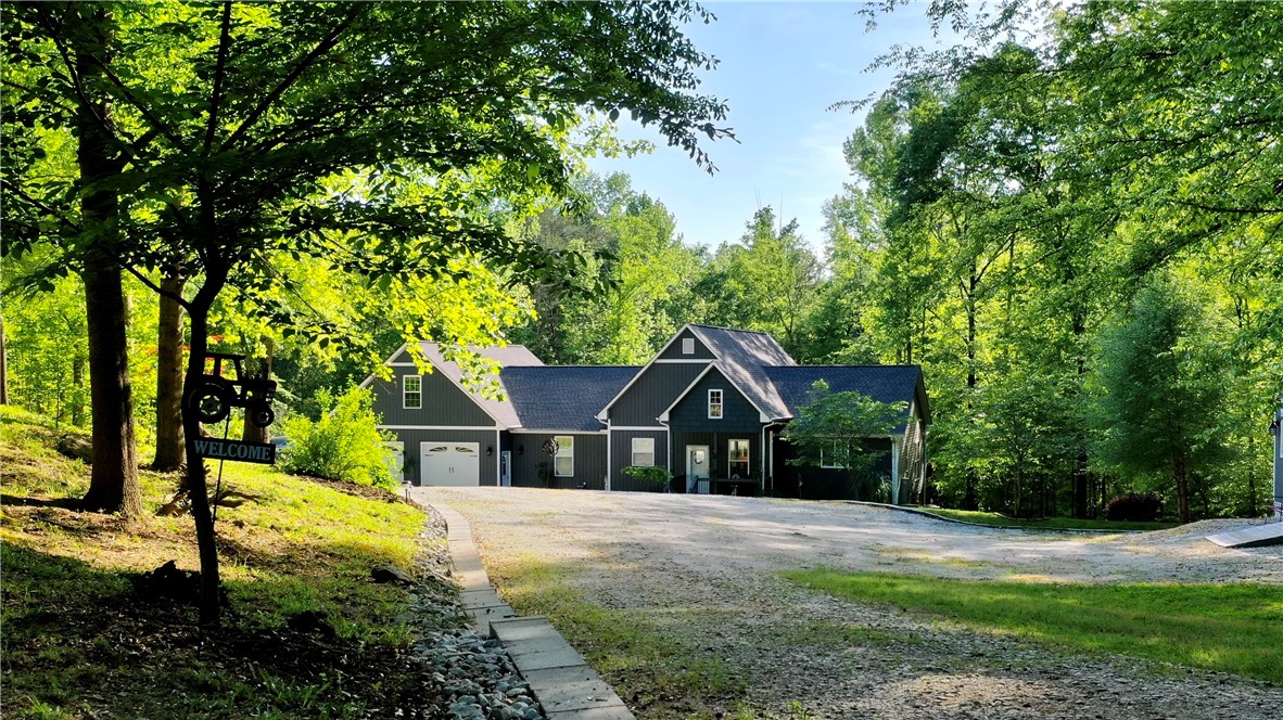 382 Friendship Valley Road Seneca, SC 29678 - Photo 3 of 45 Gallery Image 3