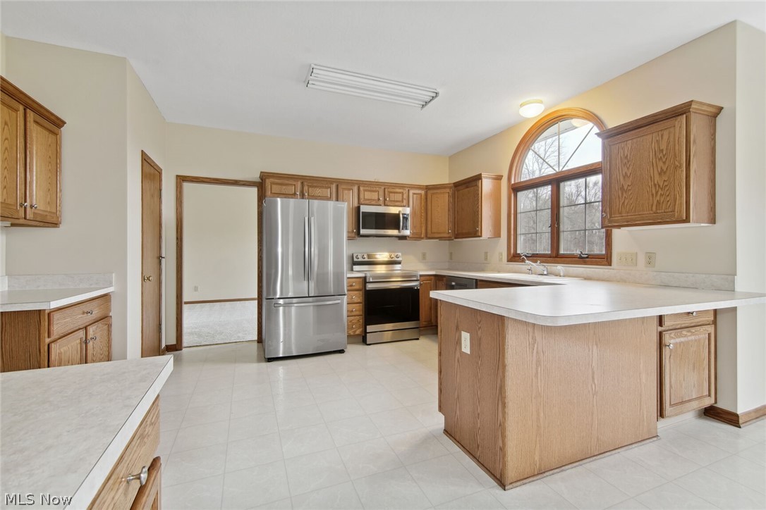 9703 Williams Road Diamond, OH 44412 - Photo 6 of 19 Gallery Image 6