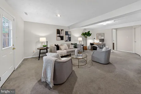 $429,900 | 4303 Thistlewood Terrace, Burtonsville, MD 20866