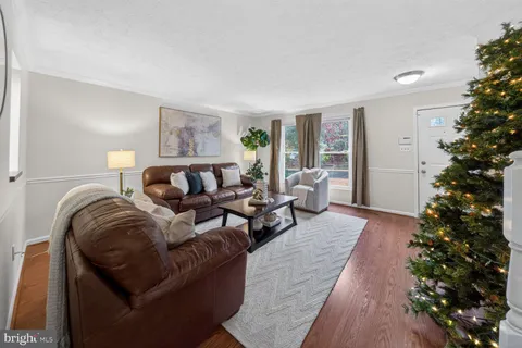 $429,900 | 4303 Thistlewood Terrace, Burtonsville, MD 20866