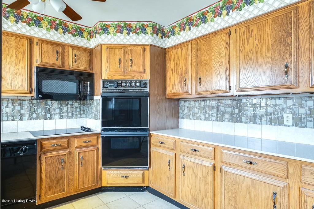 9208 Waltlee Road Louisville, KY 40291 - Photo 15 of 36 untitled-10