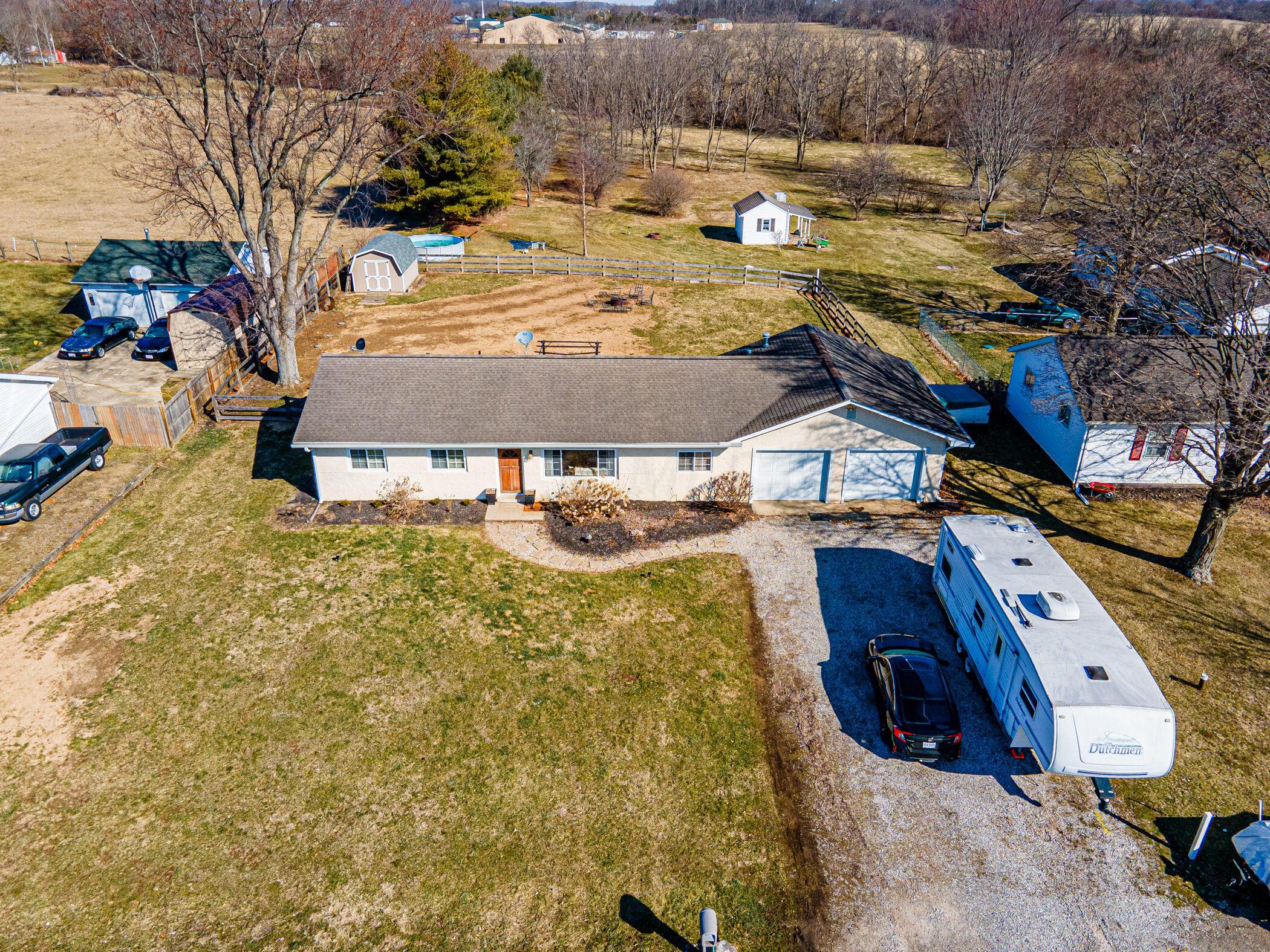 622 Swackhammer Road Circleville, OH 43113 - Photo 2 of 40 Gallery Image 2