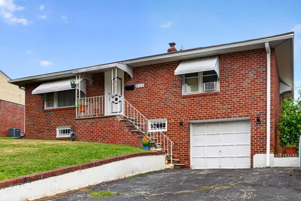 $384,900 | 908 New Hope Street, Norristown, PA 19401
