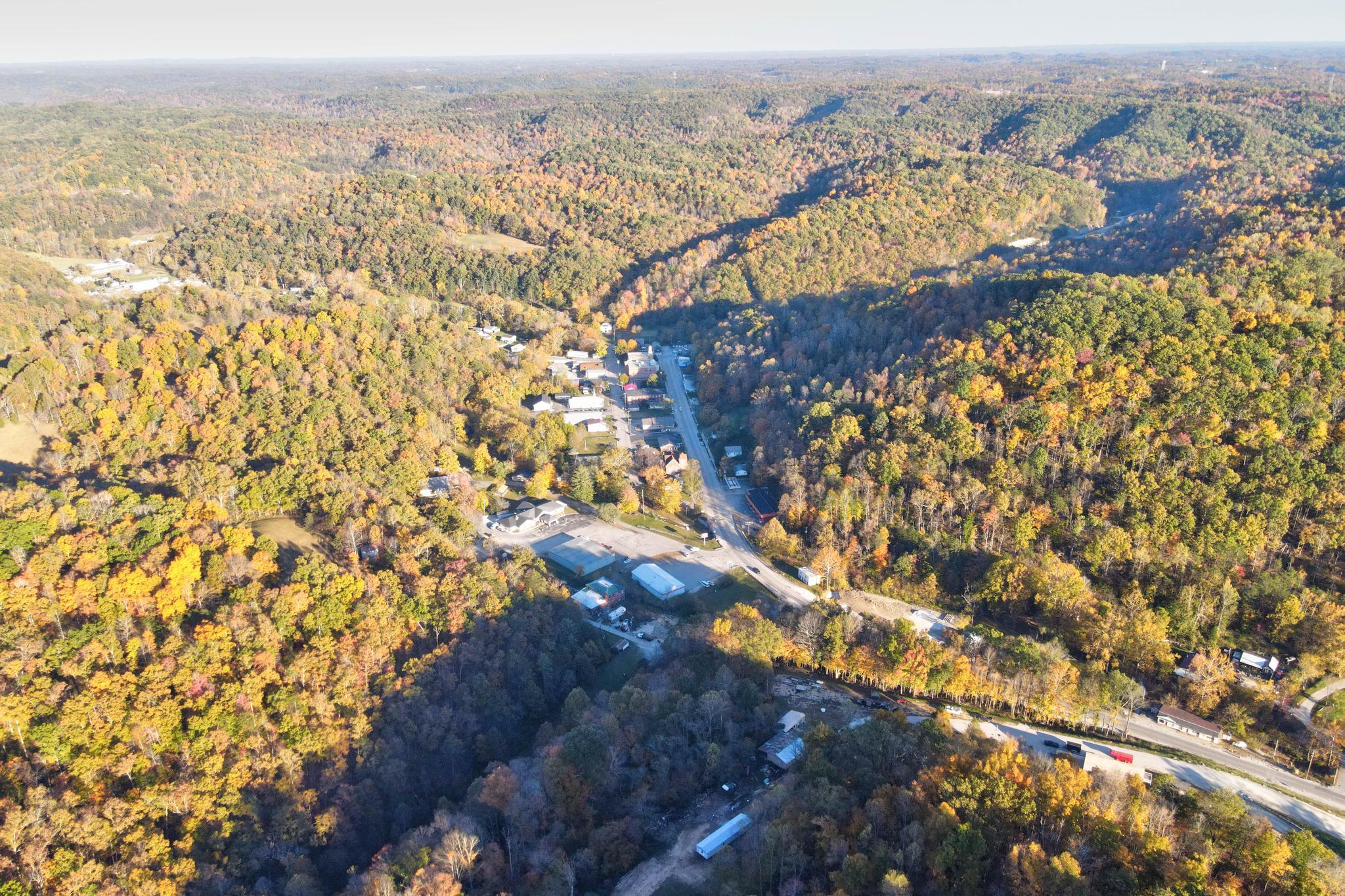 683 Adams Branch Road Frenchburg, KY 40322 - Photo 8 of 26 7