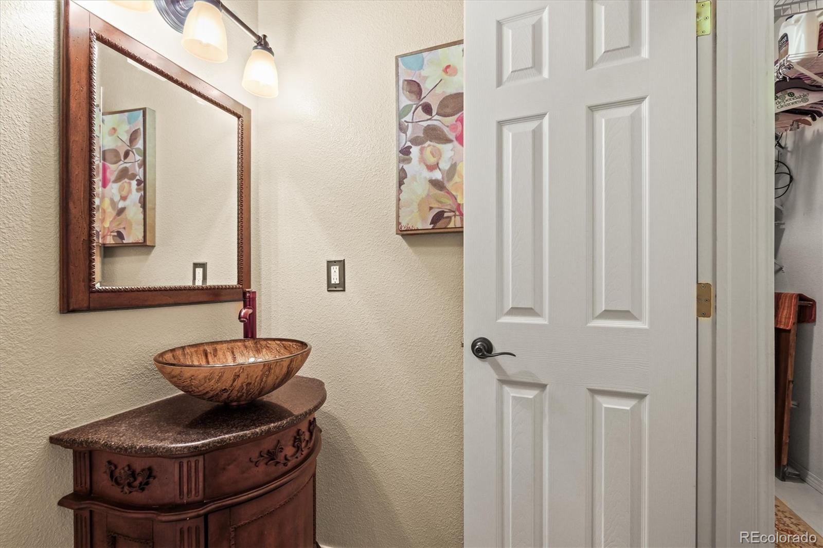 3115 White Oak Lane Highlands Ranch, CO 80129 - Photo 13 of 43 a living room with furniture and a window