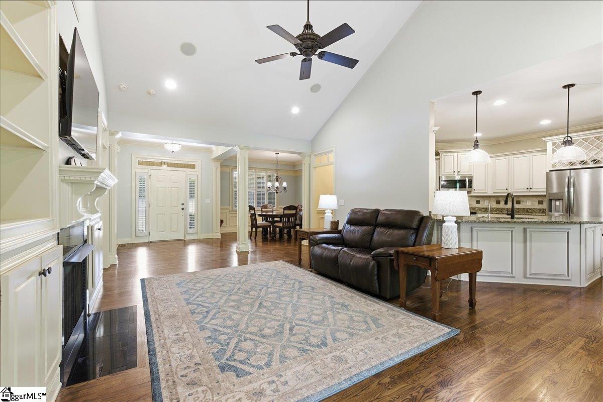 128 Fox Farm Way Greer, SC 29651 - Photo 10 of 49
