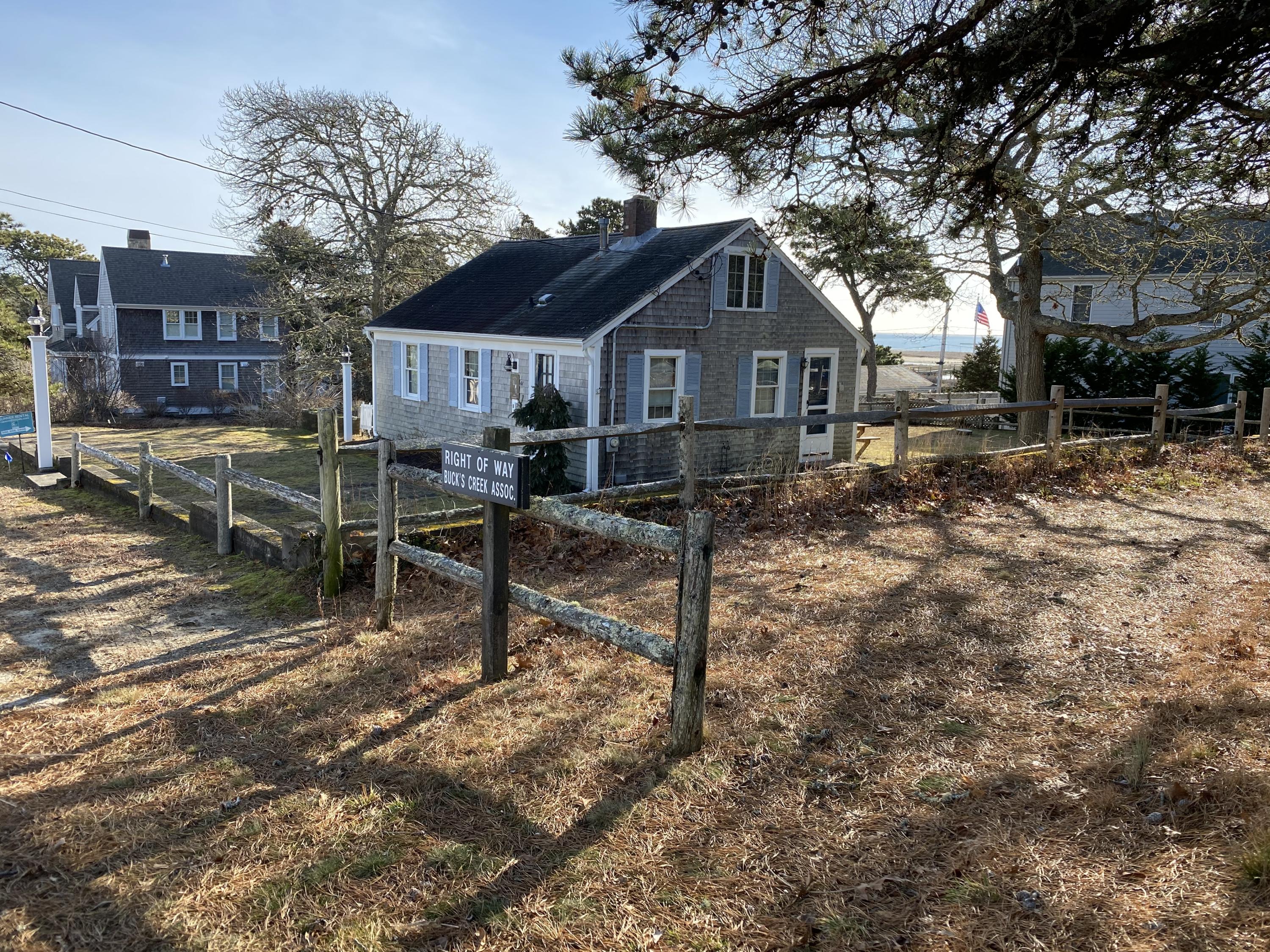 41 Patterson Road Chatham, MA 02633 - Photo 3 of 13 Side View