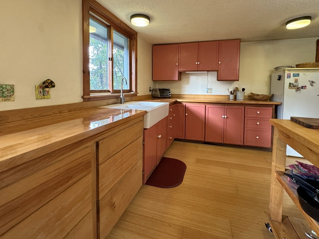 39 Old Farley Road Wendell, MA 01379 - Photo 13 of 39 Gallery Image 13