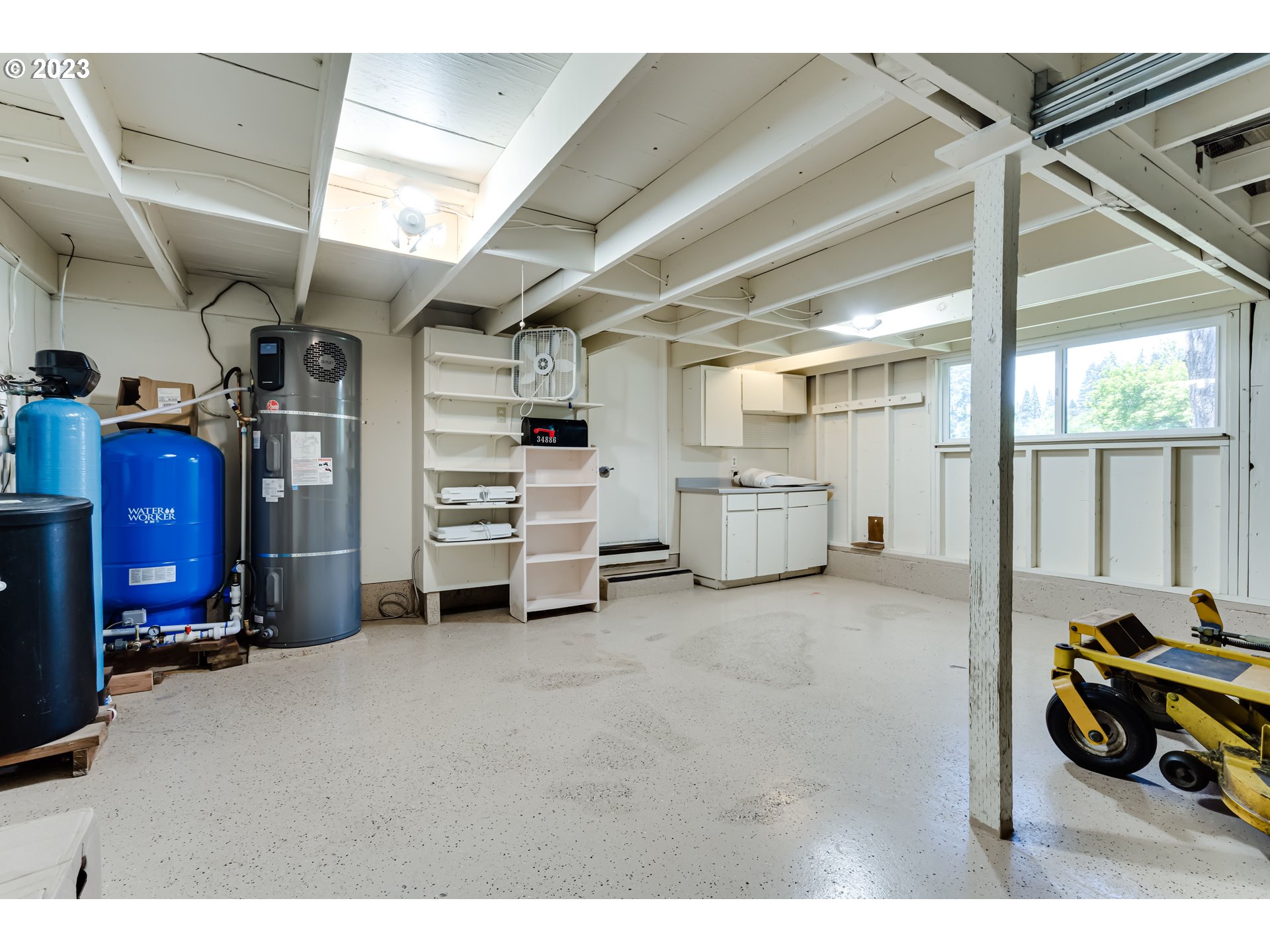 34886 Mathews Road Eugene, OR 97405 - Photo 18 of 48 a view of a storage & utility room
