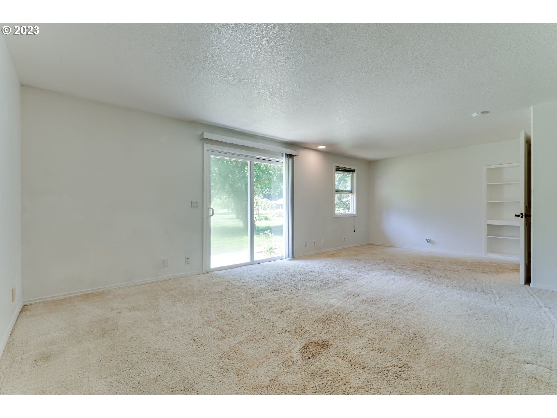 34886 Mathews Road Eugene, OR 97405 - Photo 26 of 48 a view of an empty room with a window