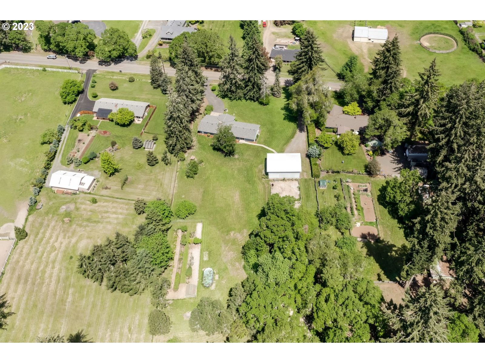 34886 Mathews Road Eugene, OR 97405 - Photo 47 of 48 a view of lake view