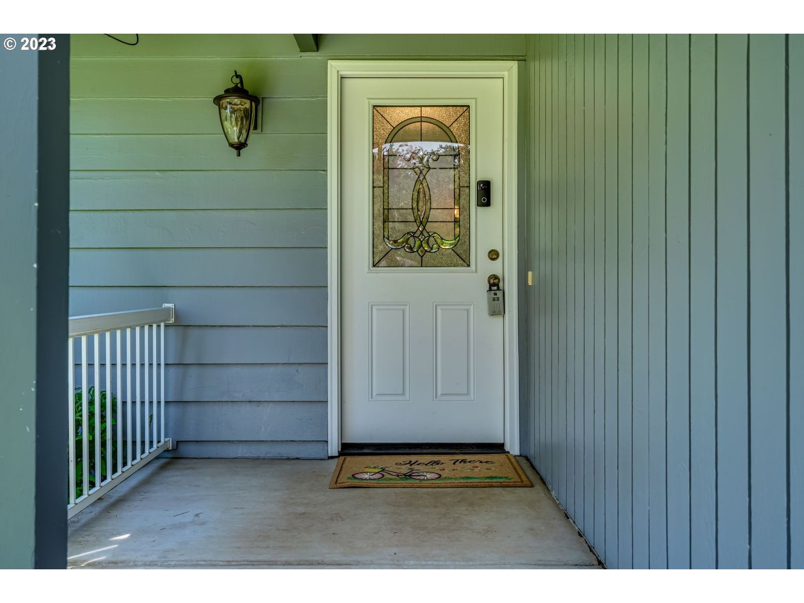 34886 Mathews Road Eugene, OR 97405 - Photo 10 of 48 a view of front door of a house