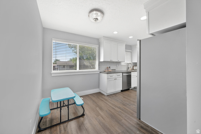 5079 South 2825th Street West Roy, UT 84067 - Photo 12 of 41