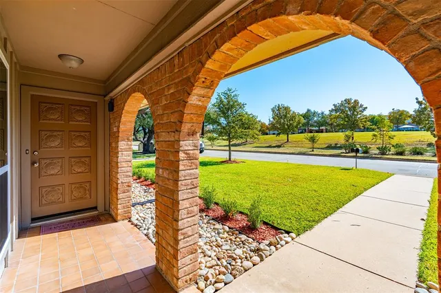 $2,500 | 4912 Arborlawn Drive, Fort Worth, TX 76109