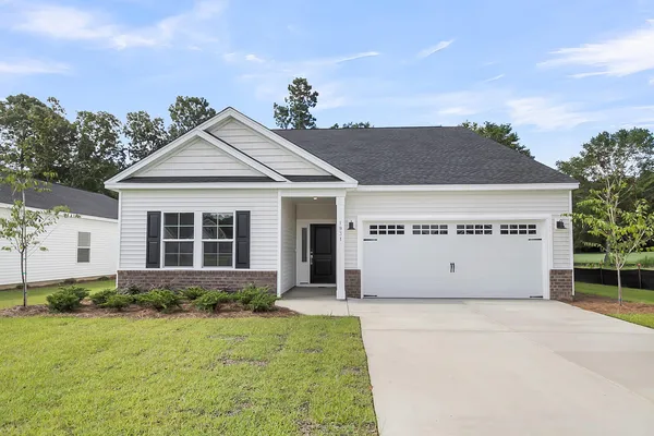 $299,820 | 1931 Deercreek Drive, Manning, SC 29102