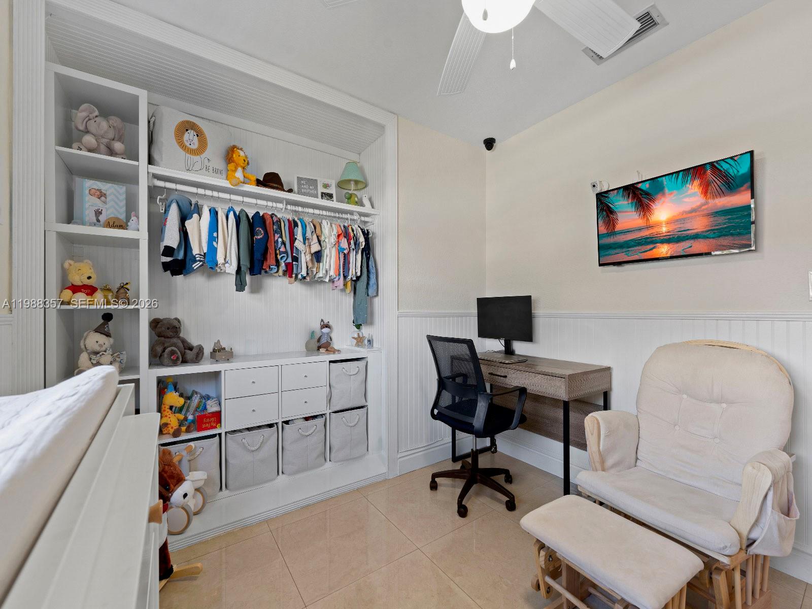 8530 Northwest 179th Street Hialeah, FL 33015 - Photo 9 of 28 a workspace with furniture