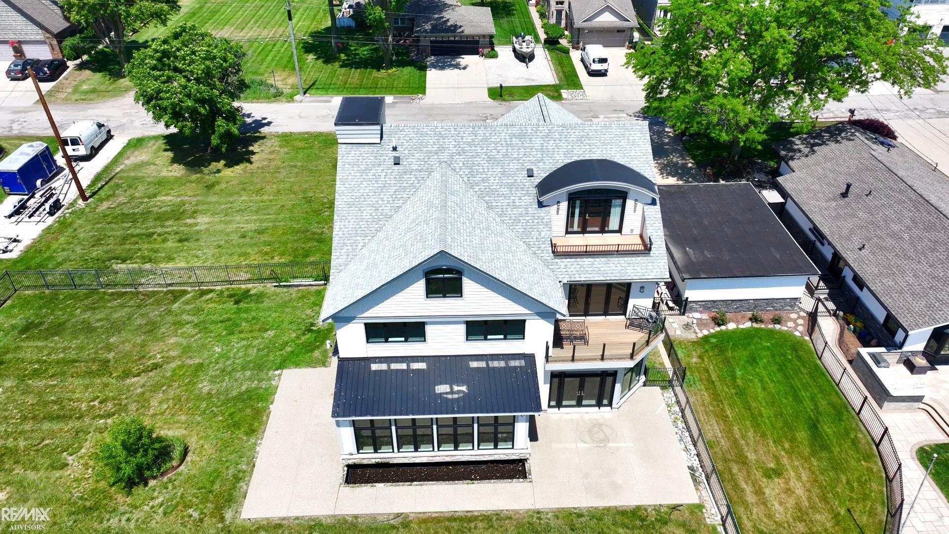 32824 North River Road Harrison Township, MI 48045 - Photo 47 of 97