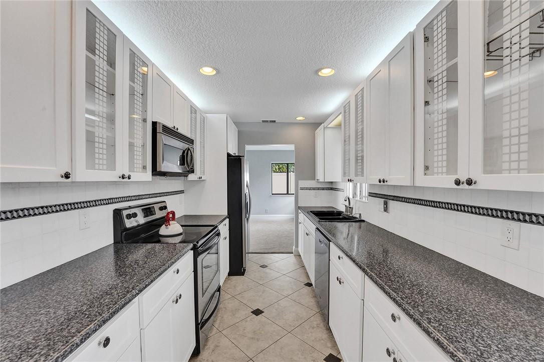 1451 Southwest 2nd Street Boca Raton, FL 33486 - Photo 7 of 48 Photo 7