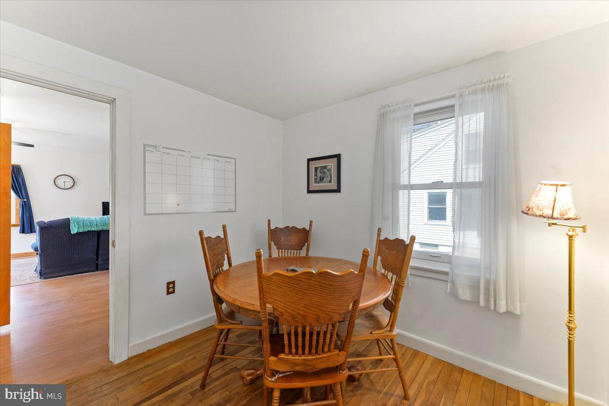 438 Woodcrest Avenue Lititz, PA 17543 - Photo 11 of 38