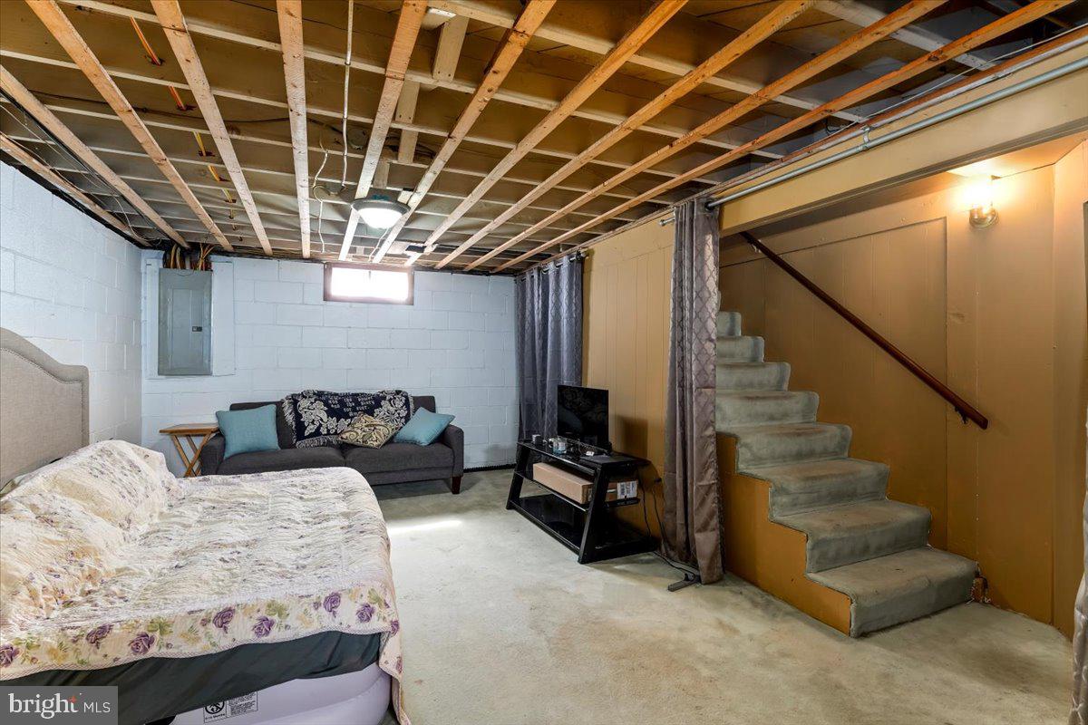 438 Woodcrest Avenue Lititz, PA 17543 - Photo 25 of 38