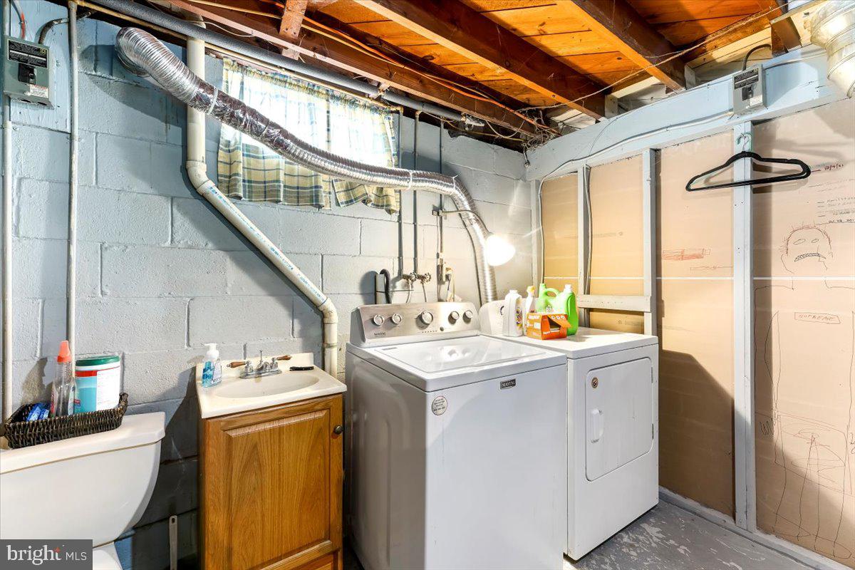 438 Woodcrest Avenue Lititz, PA 17543 - Photo 28 of 38