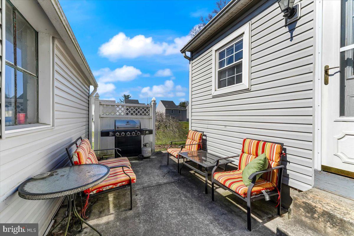 438 Woodcrest Avenue Lititz, PA 17543 - Photo 32 of 38