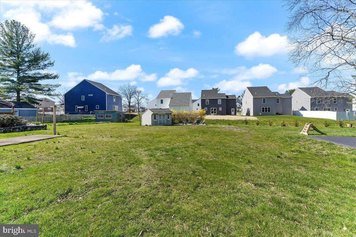 438 Woodcrest Avenue Lititz, PA 17543 - Photo 36 of 38