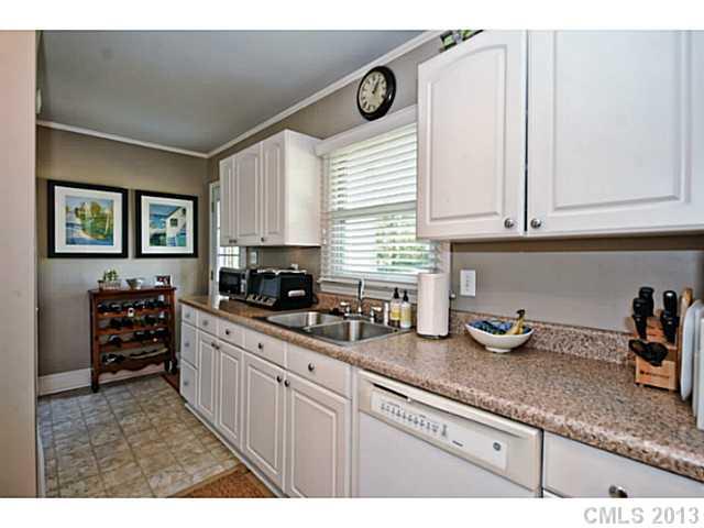 801 Brockbank Road Charlotte, NC 28209 - Photo 5 of 14 Gallery Image 5