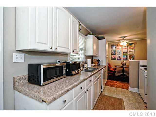 801 Brockbank Road Charlotte, NC 28209 - Photo 6 of 14 Gallery Image 6