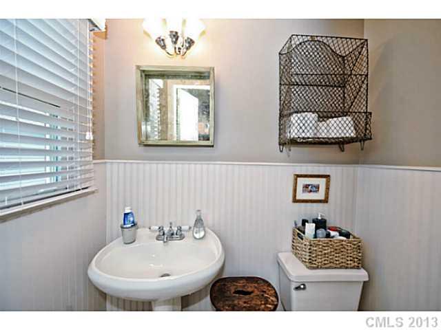 801 Brockbank Road Charlotte, NC 28209 - Photo 9 of 14 Gallery Image 9