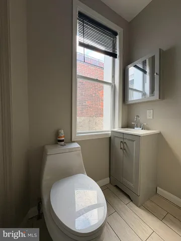 $1,100 | 245 West Ontario Street, Unit 2, Philadelphia, PA 19140