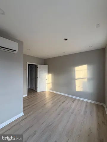 $1,100 | 245 West Ontario Street, Unit 2, Philadelphia, PA 19140