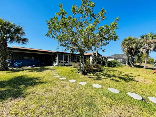 $3,500 | 18310 Burkholder Circle, Port Charlotte, FL 33948