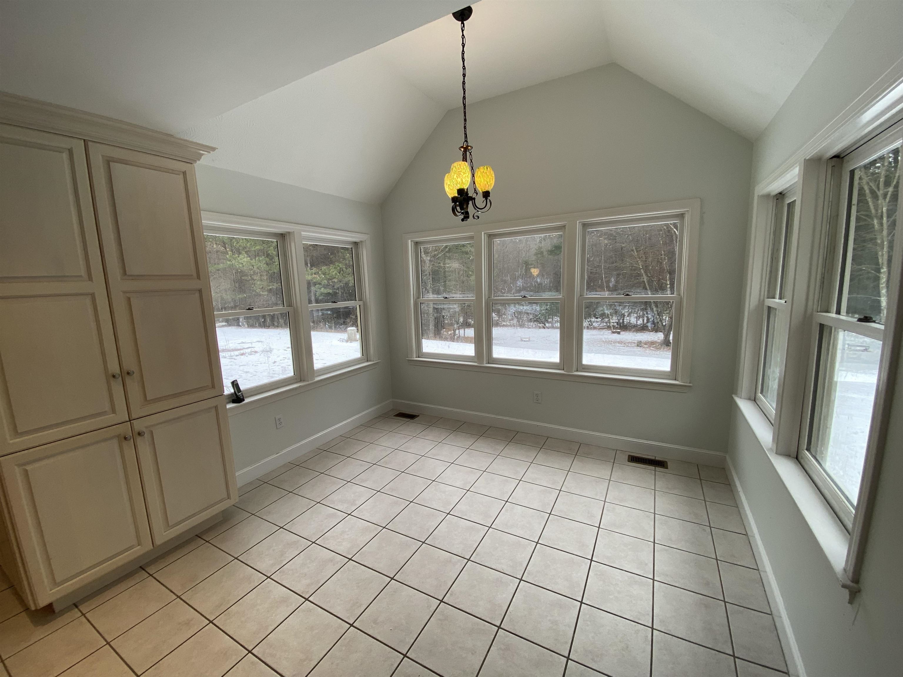 9 Springfield Circle Merrimack, NH 03054 - Photo 16 of 48 Gallery Image 16