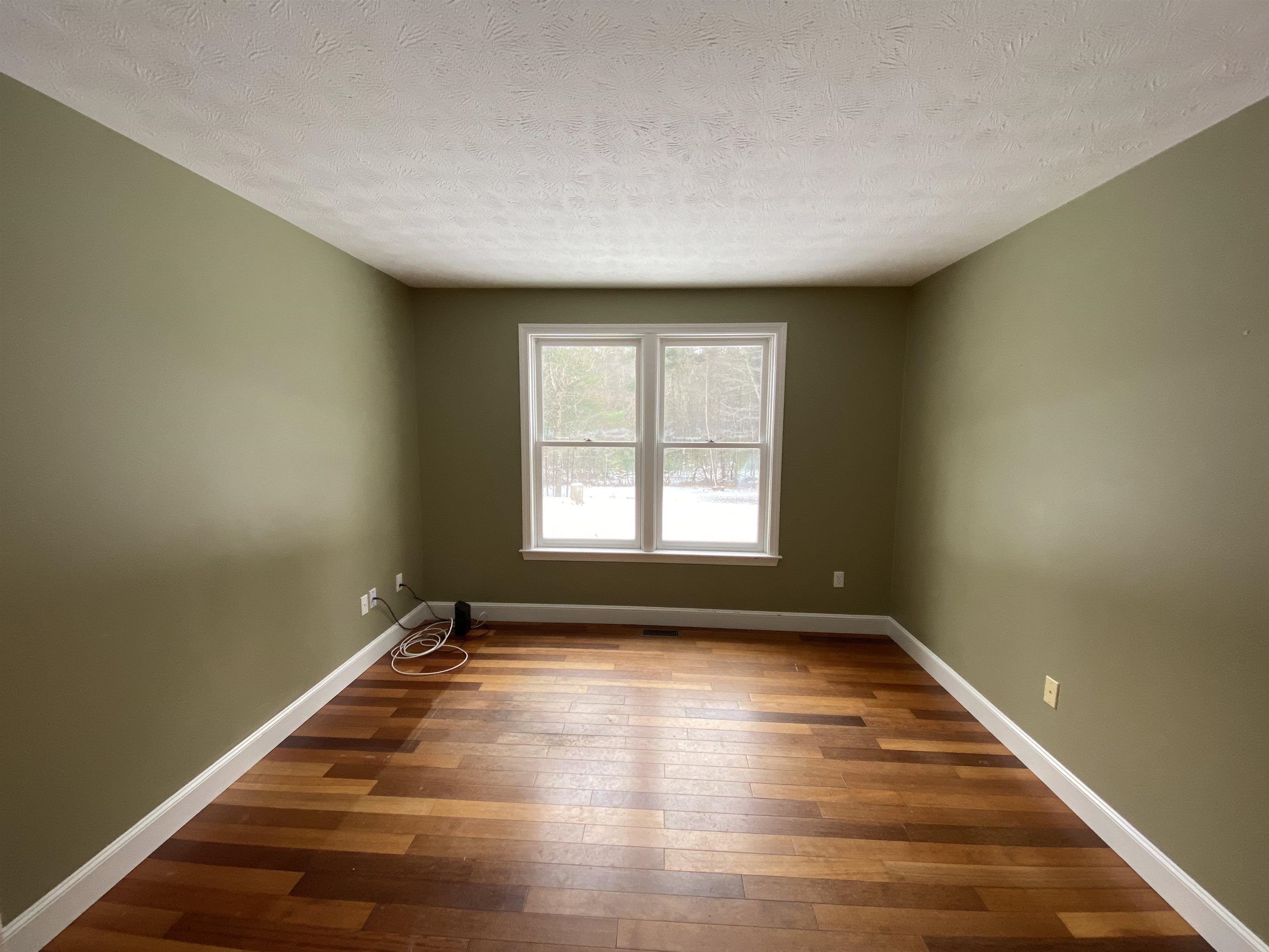 9 Springfield Circle Merrimack, NH 03054 - Photo 17 of 48 Gallery Image 17