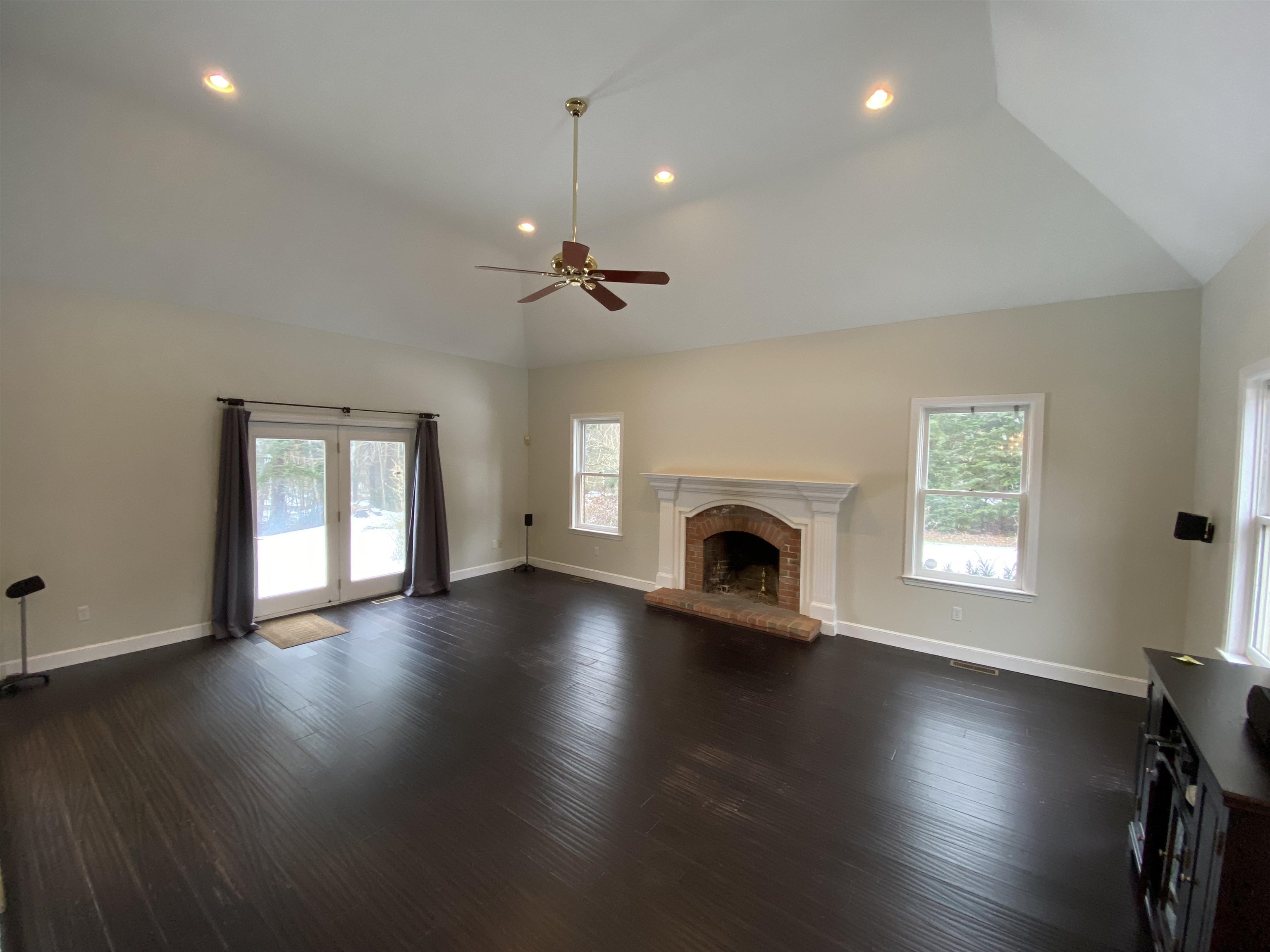 9 Springfield Circle Merrimack, NH 03054 - Photo 20 of 48 Gallery Image 20