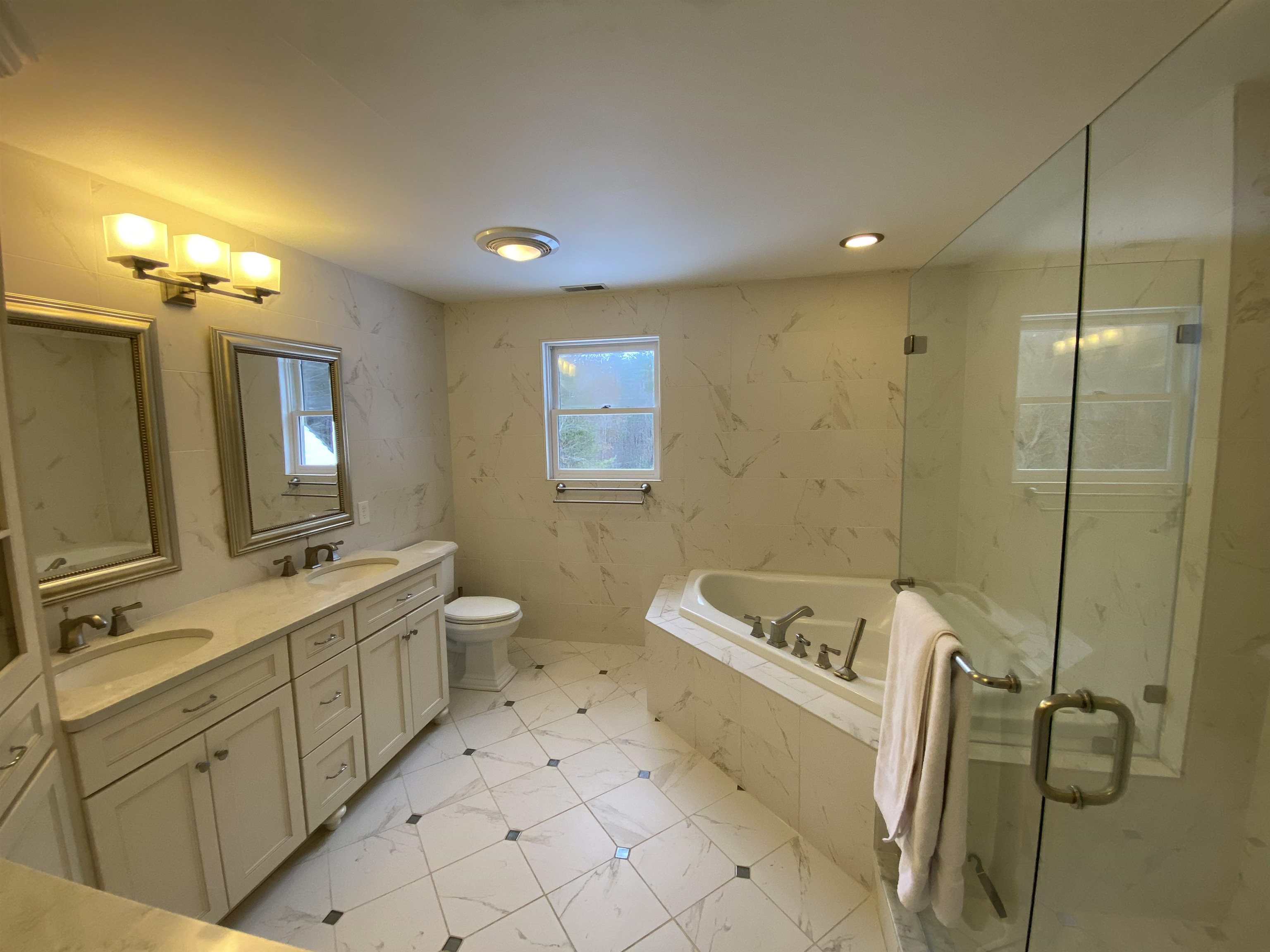 9 Springfield Circle Merrimack, NH 03054 - Photo 35 of 48 Gallery Image 35