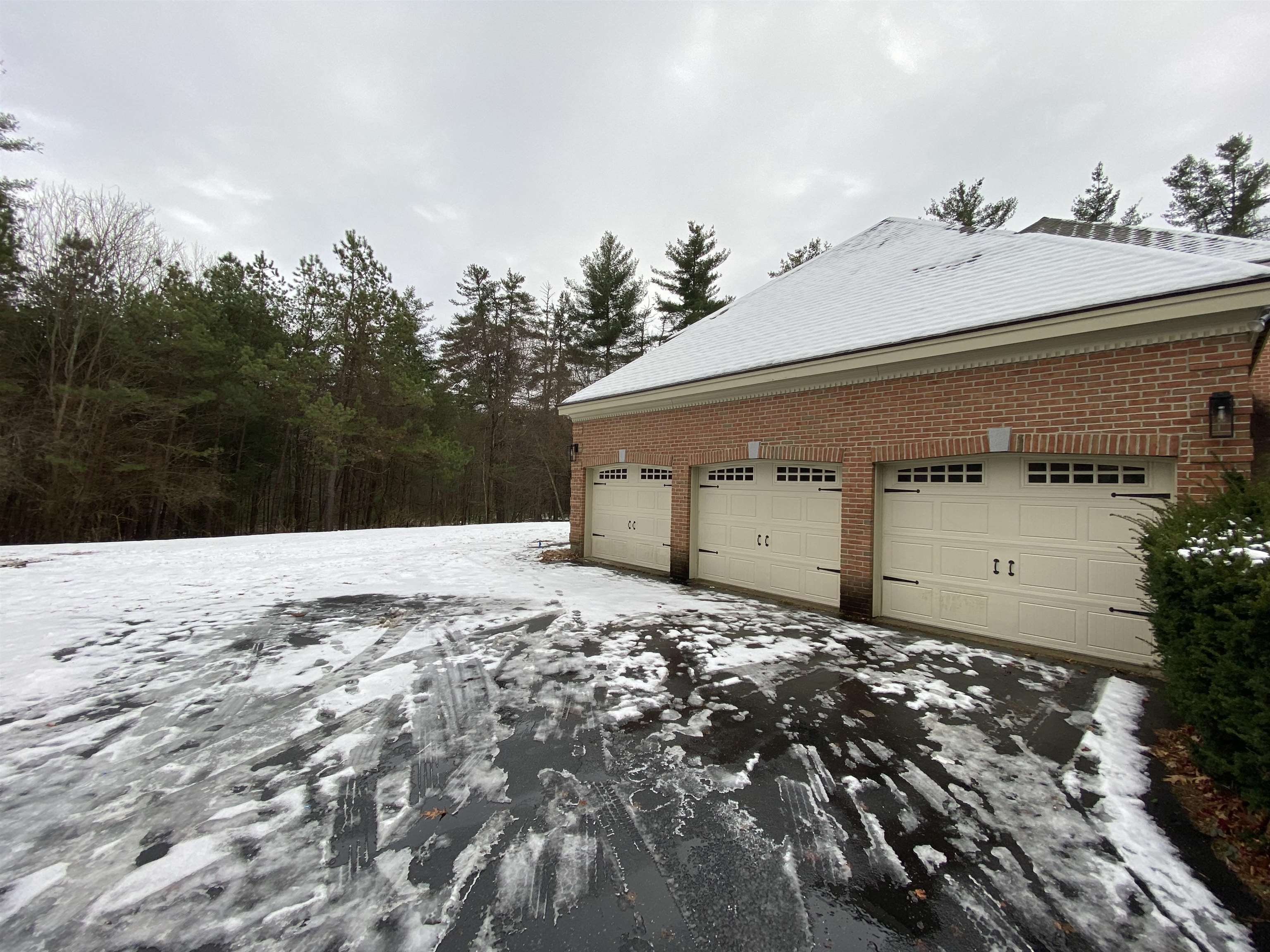 9 Springfield Circle Merrimack, NH 03054 - Photo 44 of 48 Gallery Image 44
