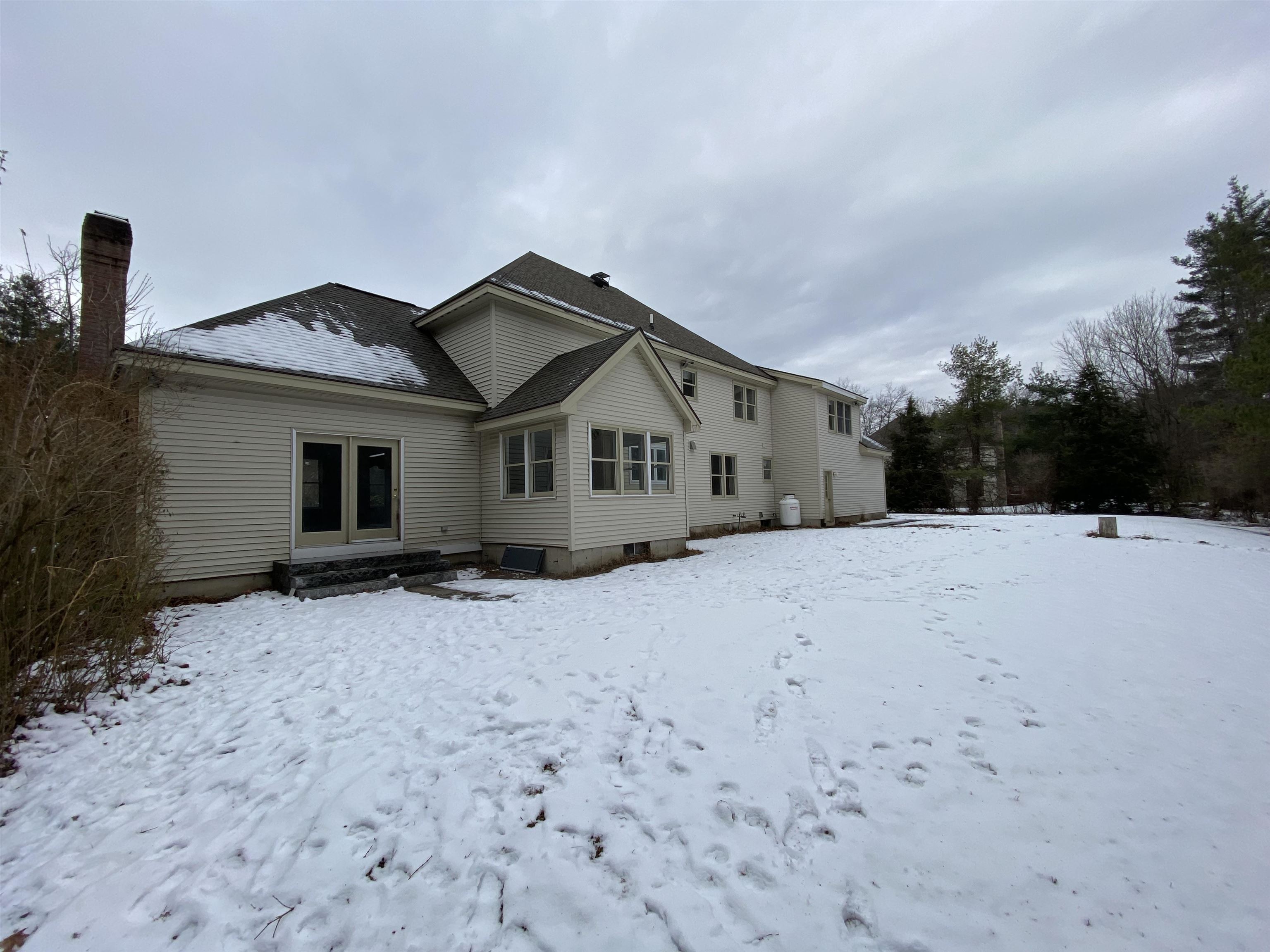 9 Springfield Circle Merrimack, NH 03054 - Photo 45 of 48 Gallery Image 45