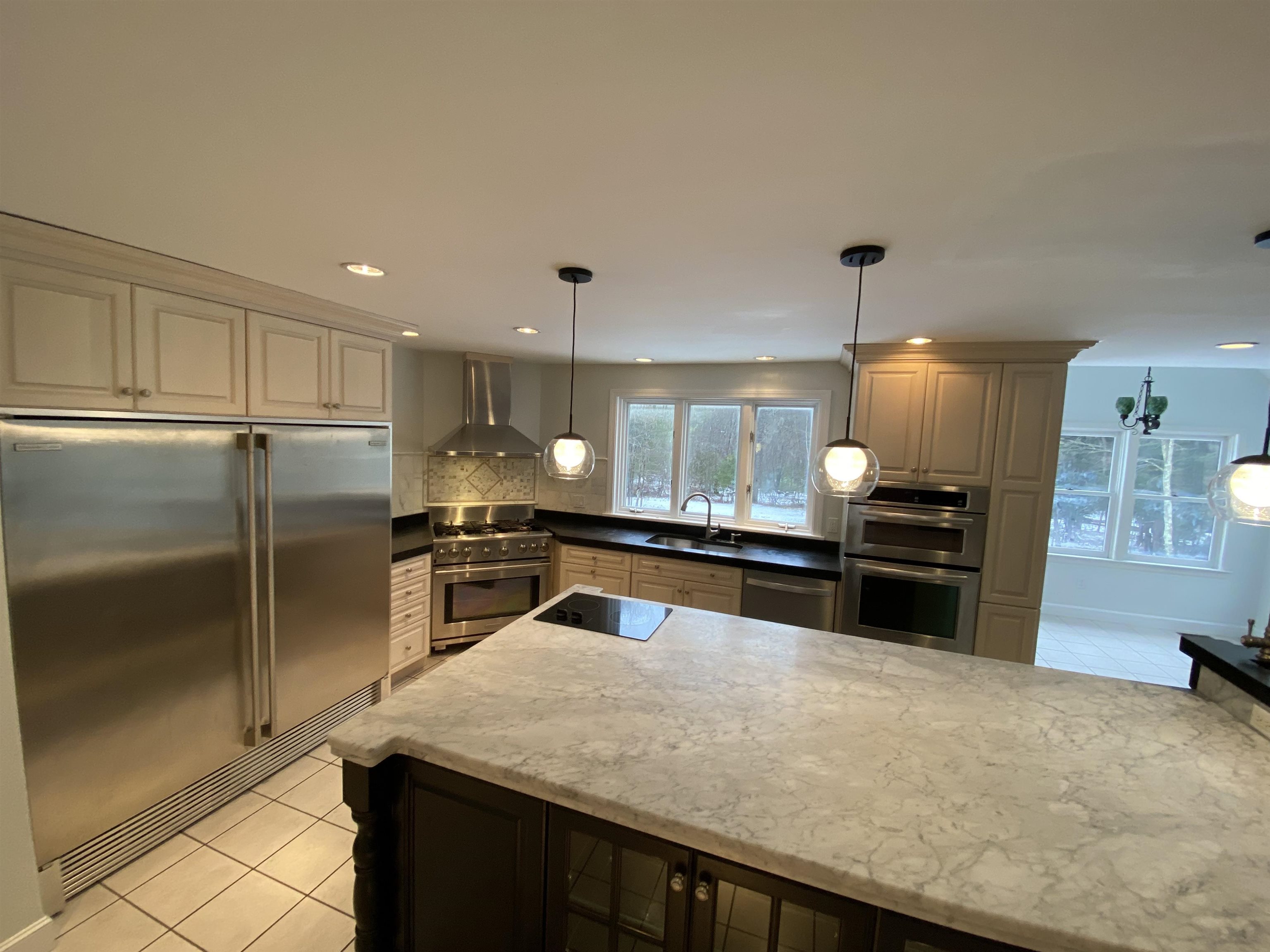 9 Springfield Circle Merrimack, NH 03054 - Photo 6 of 48 Gallery Image 6