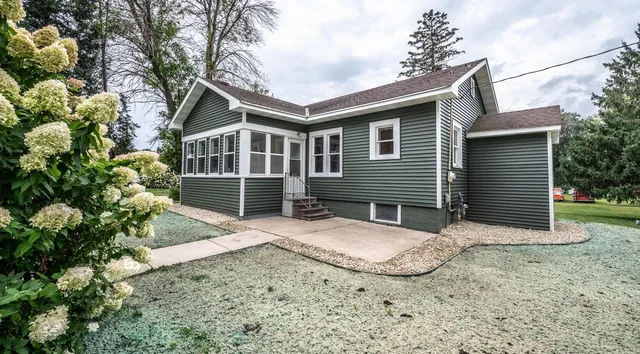 $248,000 | 27885 Delft Avenue, Northfield, MN 55057