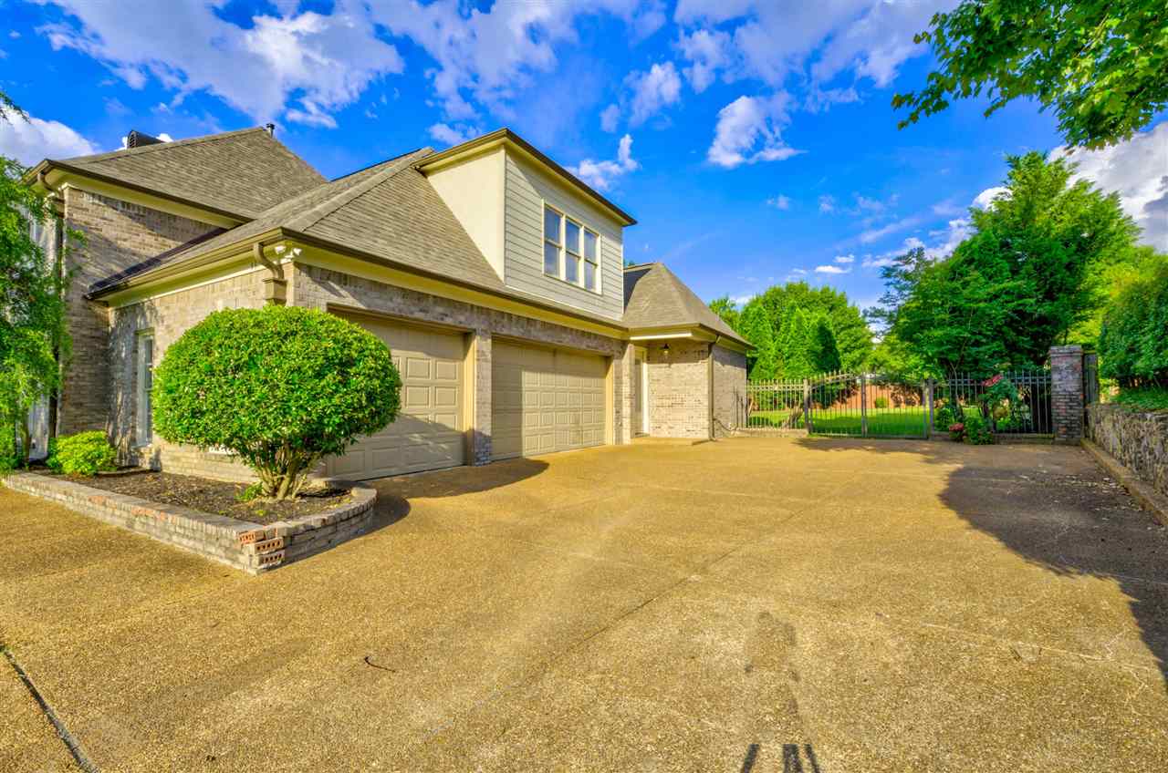 591 Ridge Springs Road Collierville, TN 38017 - Photo 4 of 25