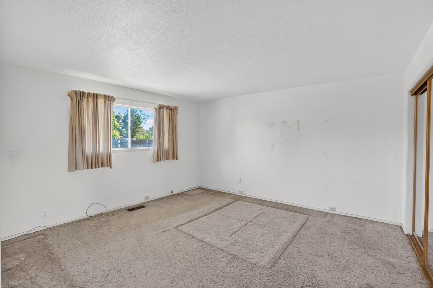 8465 Dillard Road Wilton, CA 95693 - Photo 24 of 49