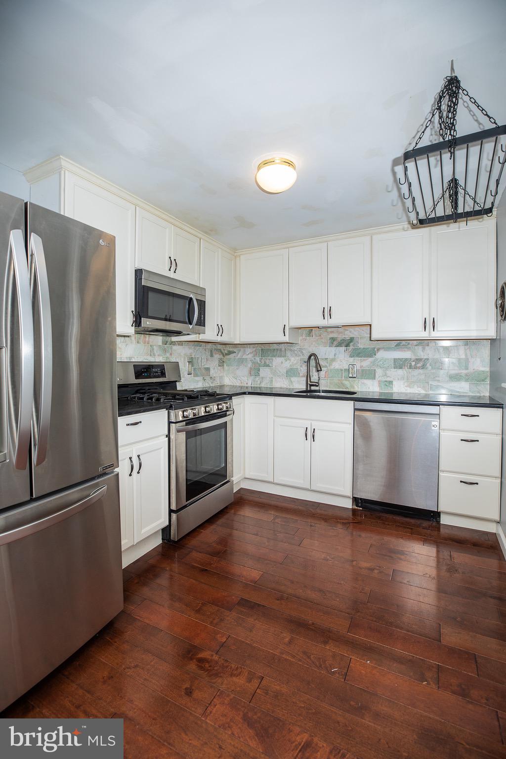 237 Miner Street Malvern, PA 19355 - Photo 7 of 35 Updated Kitchen with LG Stainless Steel Appliances